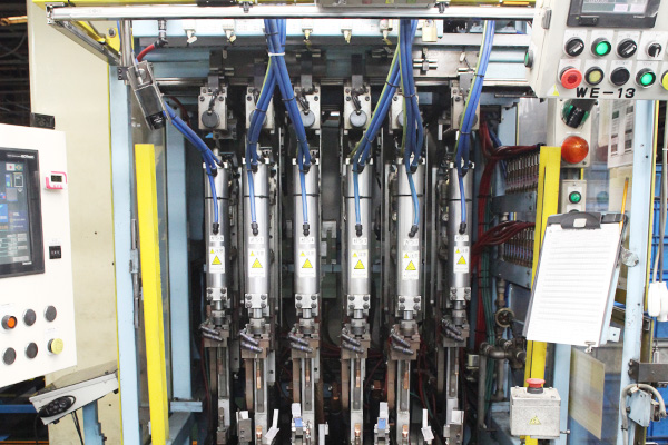 6ガンマルチスポット溶接機